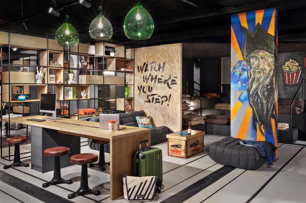 Moxy Lille City Luaran gambar